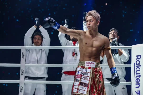 การสนับสนุนจากรัฐบาลและเอกชนต่อวงการมวยสากลญี่ปุ่น
